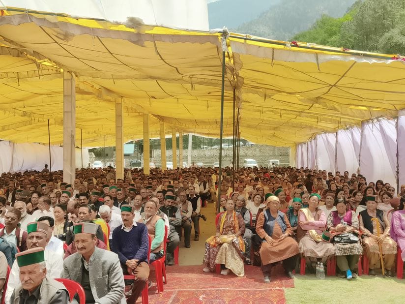 District Electricity Panchayat and Joint Action Committee in Rampur expressed anger over the policies of the government