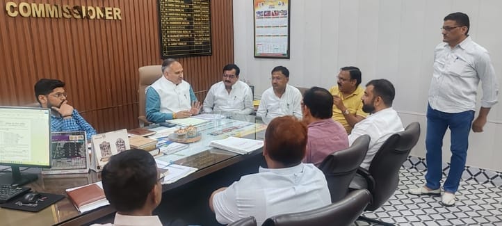 Development work worth Rs 31 crore approved, work of laying sewer line postponedDevelopment work worth Rs 31 crore approved, work of laying sewer line postponed