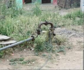 People are yearning for water in Rampura, quenching their thirst with tankers