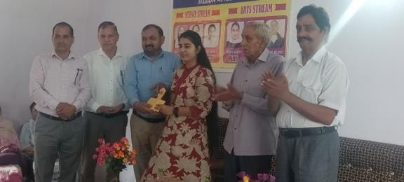 Princy and Shaili honored for best performance