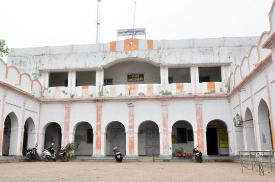 Survey of commercial houses complete, preparations for levying tax