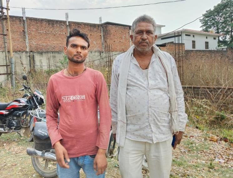 A farmer who went to see his crop was bitten by a snake and died