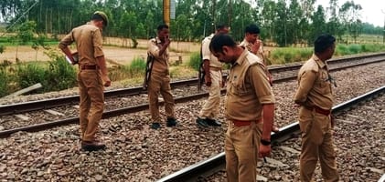 Teacher's body found on railway track