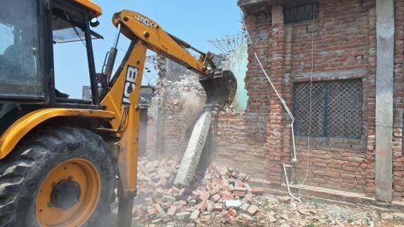 Madrasa built on school land in Barauli was demolished