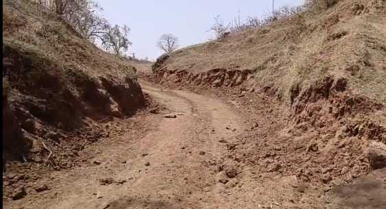 Illegal transportation of sand from the river