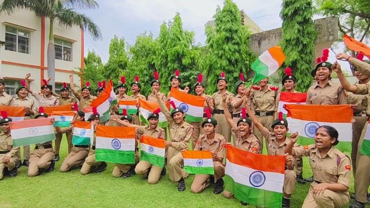 Wave of patriotism on social media