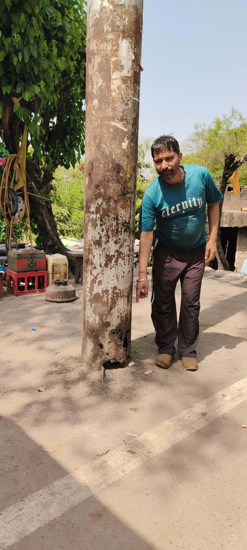 Pillar in Poor Condition