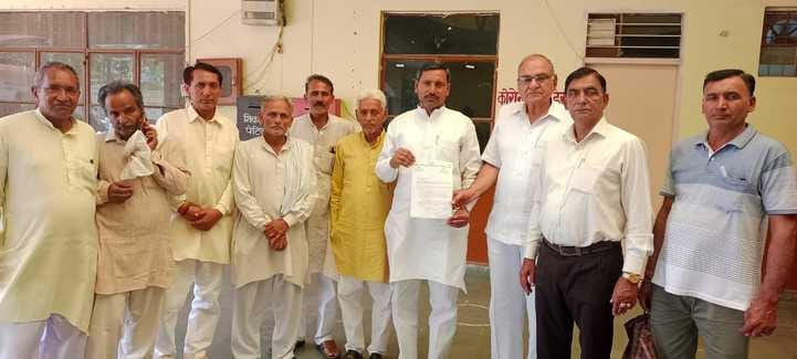 Demand to solve problems related to service roads of highways and expressways