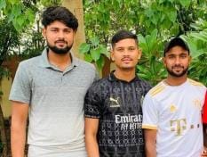Three players of Sports College

Selected in UP Hockey Team