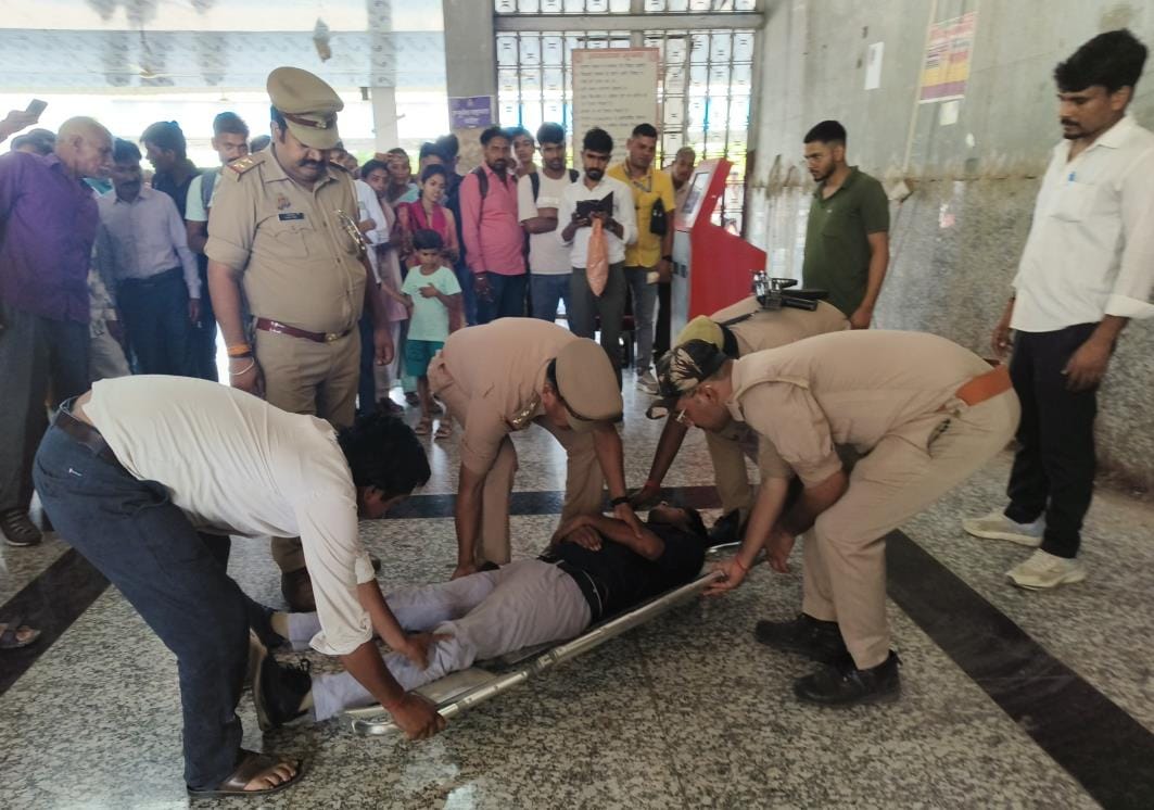 Mock drill: Loud explosion... officers ran for rescue