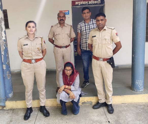 Kota News: Woman cheated TTE of 3 lakh by threatening false allegation of molestation, police arrested her