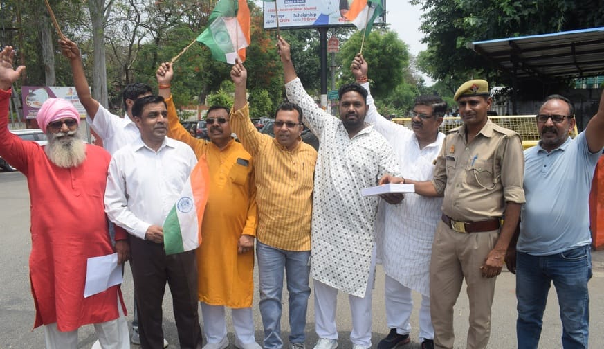 Operation Sindoor: Meerut waved the tricolor and said Jai Hind