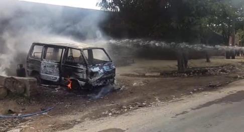 There was a stampede when a van caught fire, the accident happened while gas was being refilled