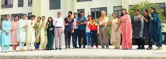 Khushi won gold in the Asian Boxing Championship in Jordan