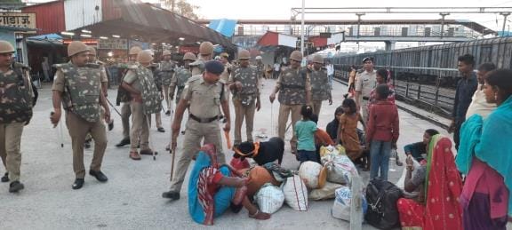 Vigilance increased on Ayodhya border, flying drones without permission banned