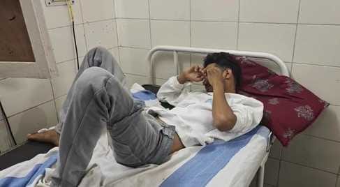 Sky disaster in Shahdol, lightning struck with strong storm and rain, a young man died, another injured