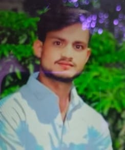 The lover committed suicide before his girlfriend's wedding procession arrived