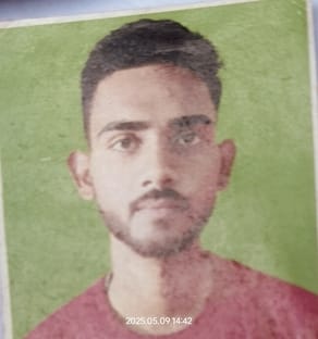 Three youths died in a collision between two bikes