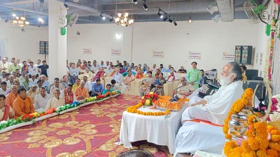 Then vermilion will also do its work: Swami Gyananand