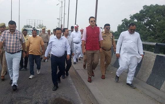 It will be written on the pillars of Kachla bridge...Beware, danger of drowning