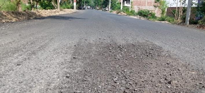 Road gravel started falling apart within 10 days