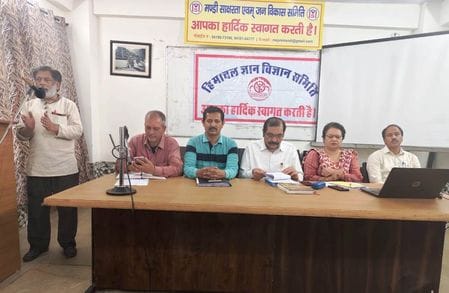 Make scientific mindset a part of your lifestyle: Pramod
