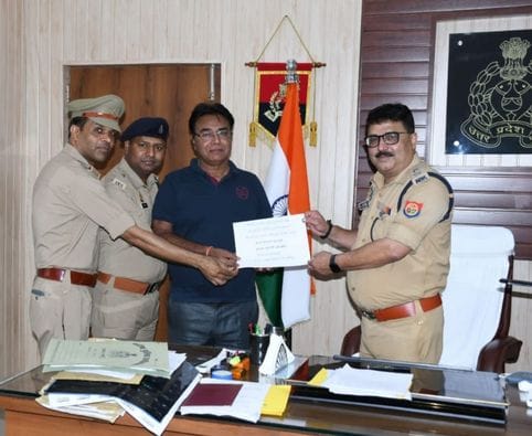 Police got back 60 thousand rupees of cyber fraud