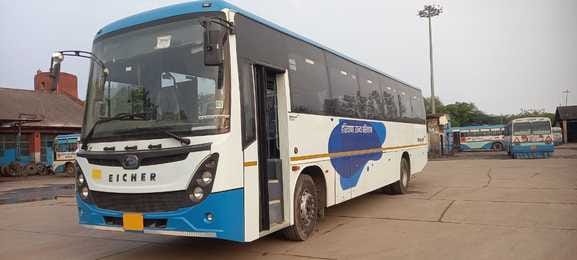 10 new air-conditioned buses hit the roads10 new air-conditioned buses hit the roads