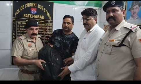 Police recovered Rs 20 lakh from the accused and handed it over to the owner