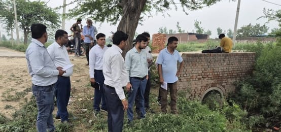 Inspected the village situated on the banks of Hindon