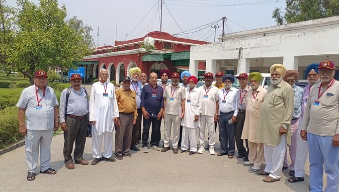 Former soldiers remained alert, 91-year-old said, will die for the country