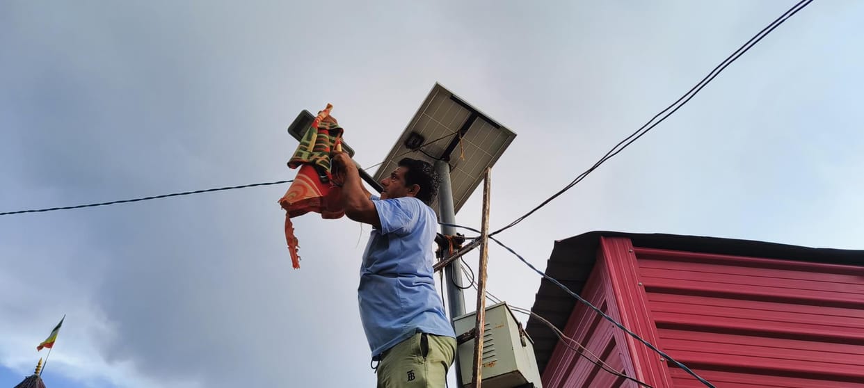 Solar Lights also Off in Blackout