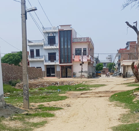 The street of Sundarnagar has been incomplete for 25 years, people demand- administration should pay attention