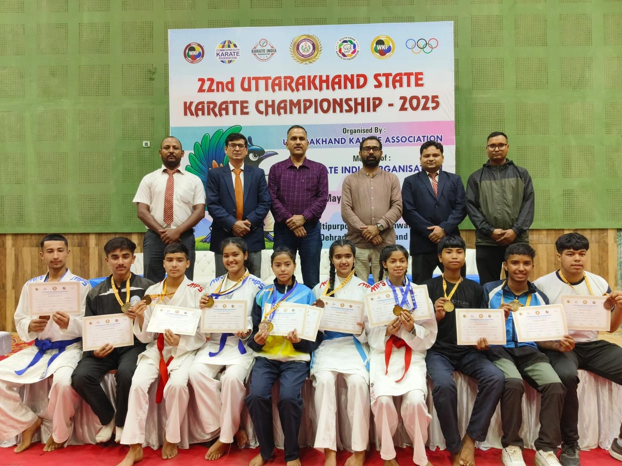Champawat players won 15 medals in state level karate