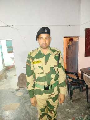 Gwalior News: A suspicious young man roaming near the headquarters in BSF uniform was caught