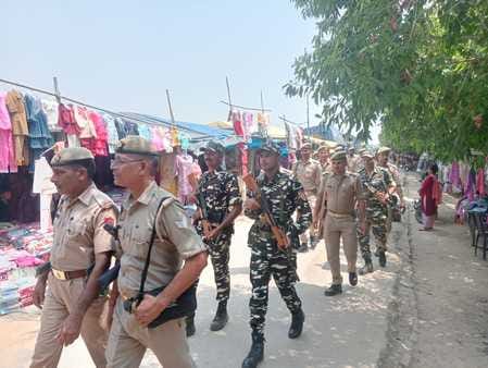 SSB and PAC conducted flag march on Nepal border