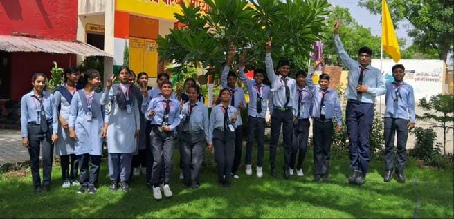 Out of 7128 students in Mahindergarh, 6225 passed
