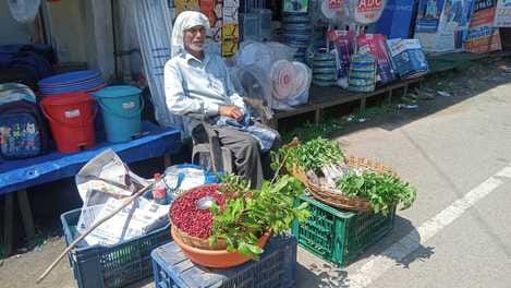 Juicy delicious Kafal reached Jahu market