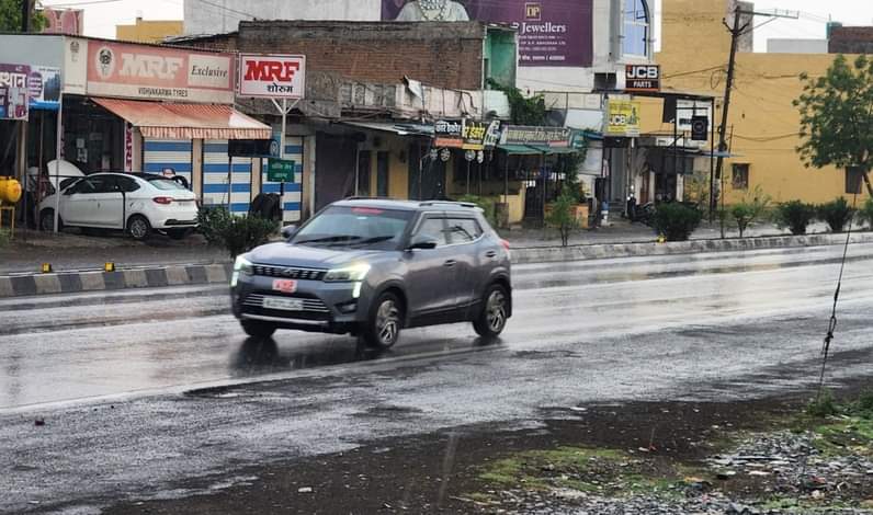 नीमच में हुई तेज बारिश