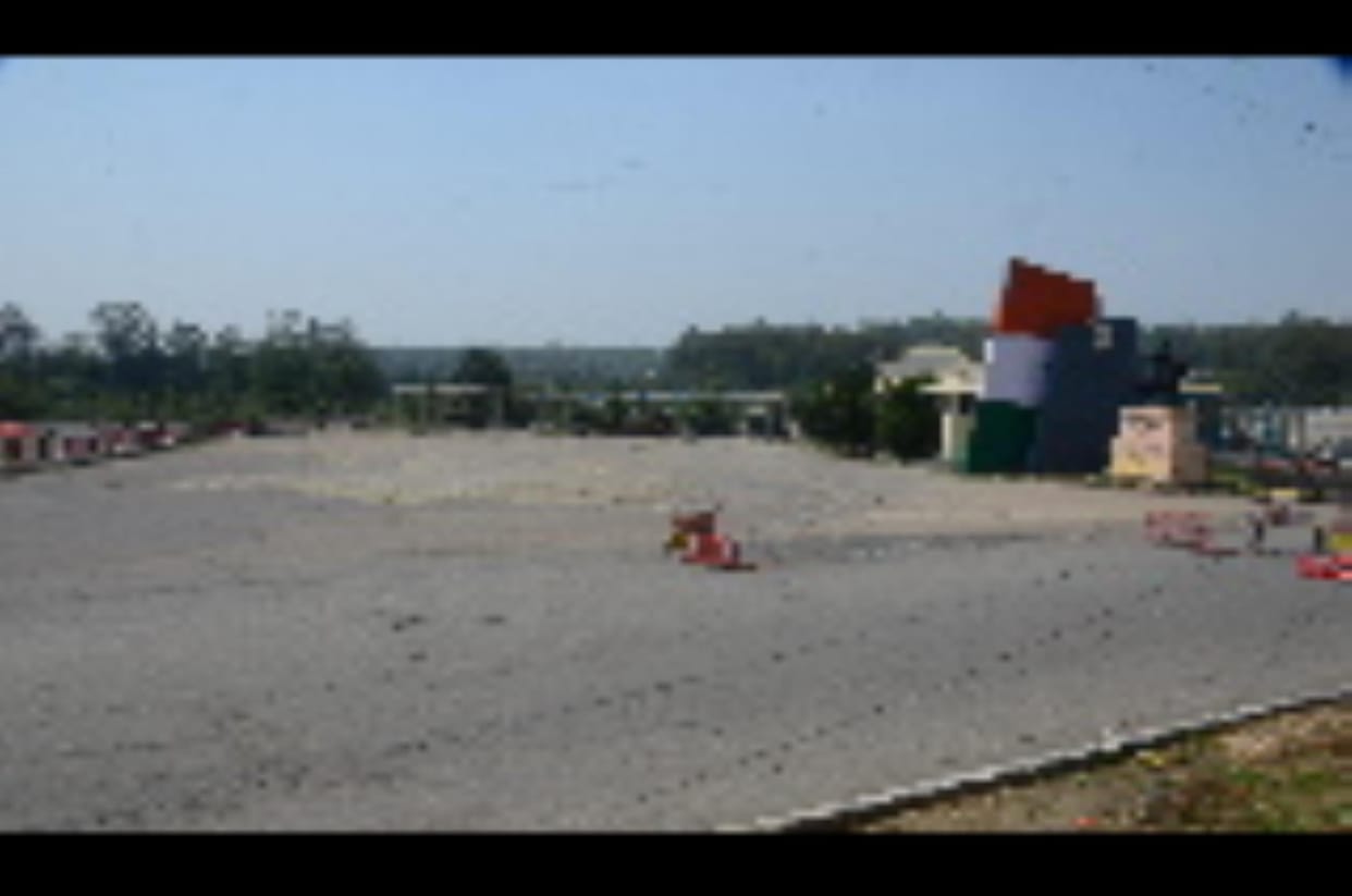 Due to Indo-Pak tension, the number of vehicles entering the state has reduced by 80%