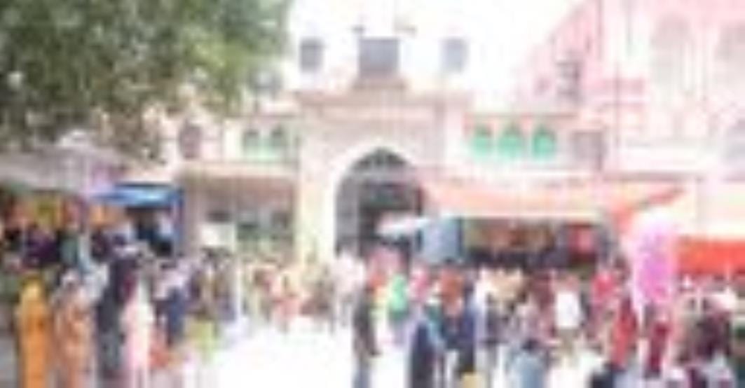 Dargah of Syed Salar Masood Ghazi located in Bahraich