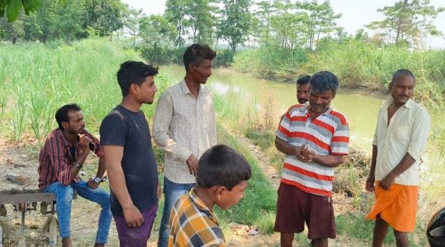 Leopard attacked a farmer who was hoeing in the sugarcane field