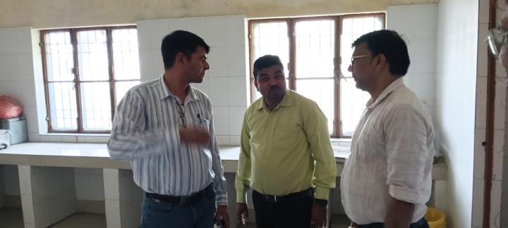 Lakhs stolen by cutting the lock of the gate of PHC