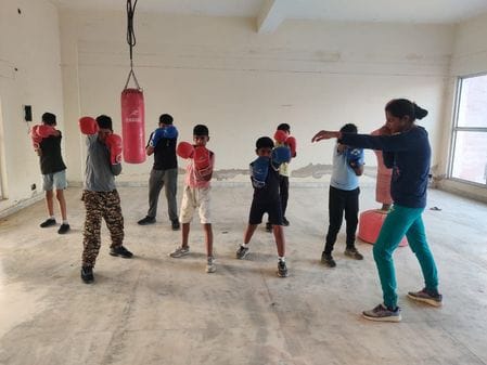 30 private and 8 departmental sports nurseries are operated