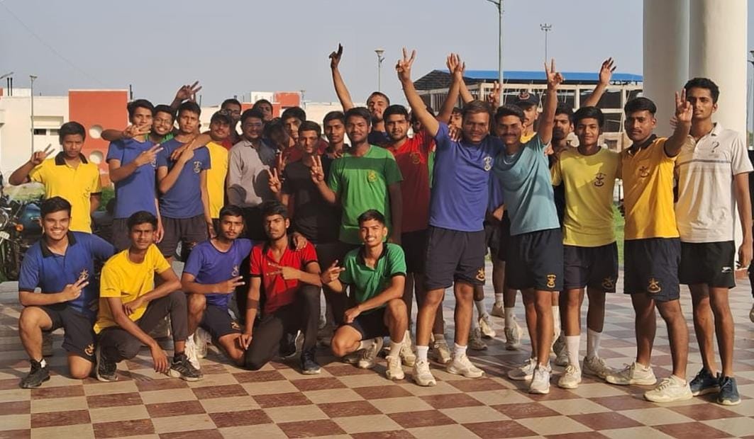 Khushi topped the district in intermediate and Yashraj in high school