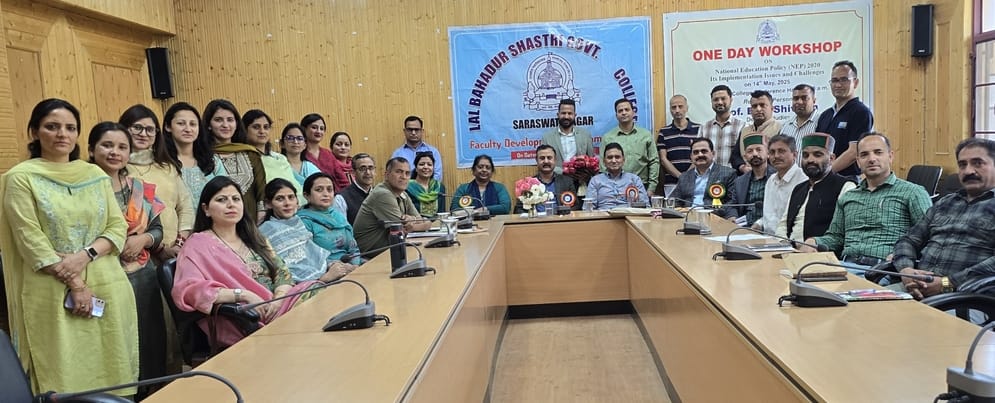 Seven-day integrated faculty development program concluded at Saraswatinagar College