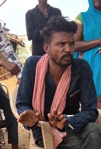 धर्म परिवर्तन करने वाला धूलिया भील।