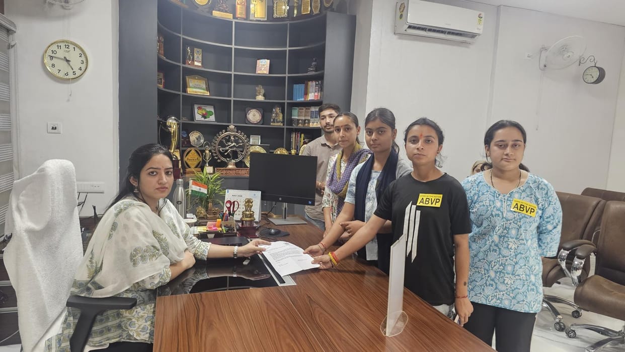 Members of ABVP Meet with DC