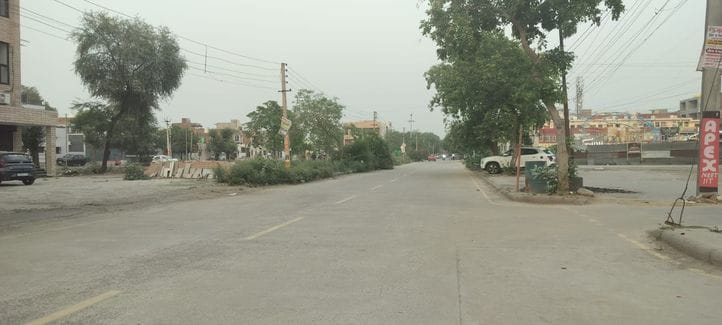Temperature reached 42 degrees, dust increased trouble