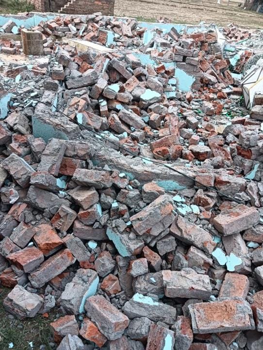Mosque and madrasa built on fallow land demolished in Birdpur